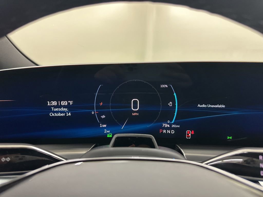 New 2026 Cadillac Lyriq Luxury image 39