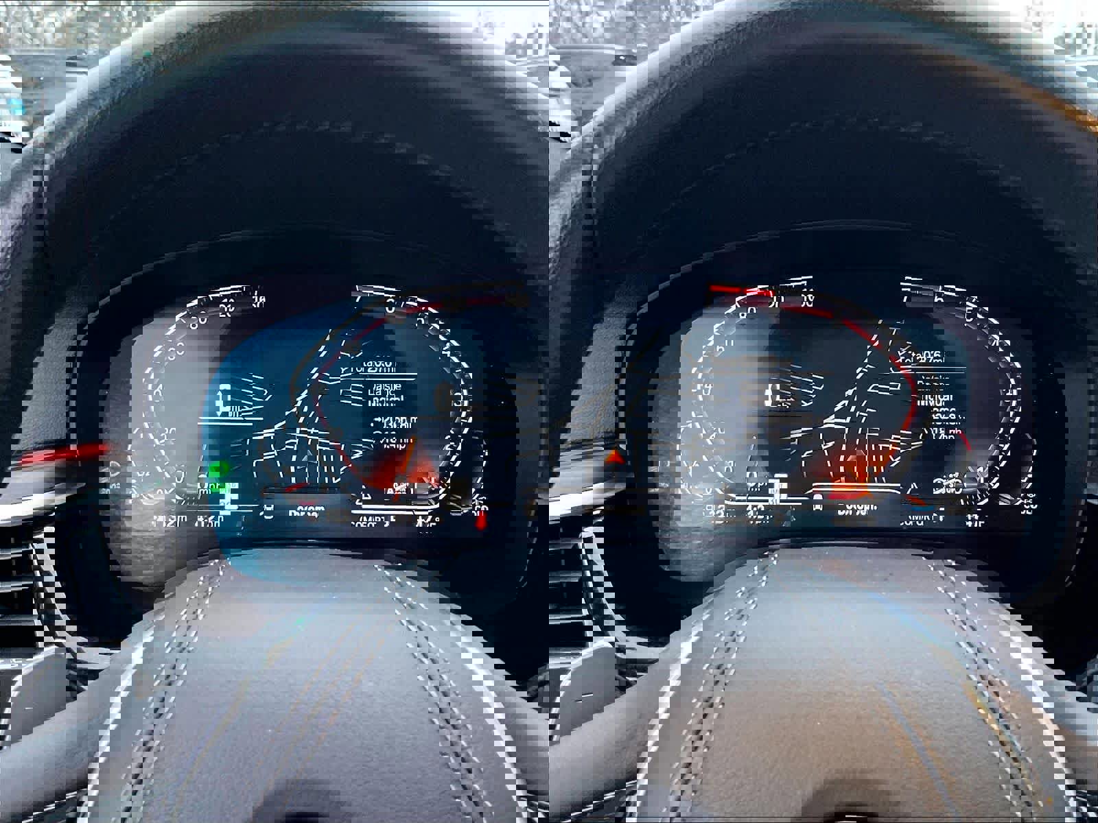 Used 2023 BMW 530i xDrive w/ Premium Package image 25