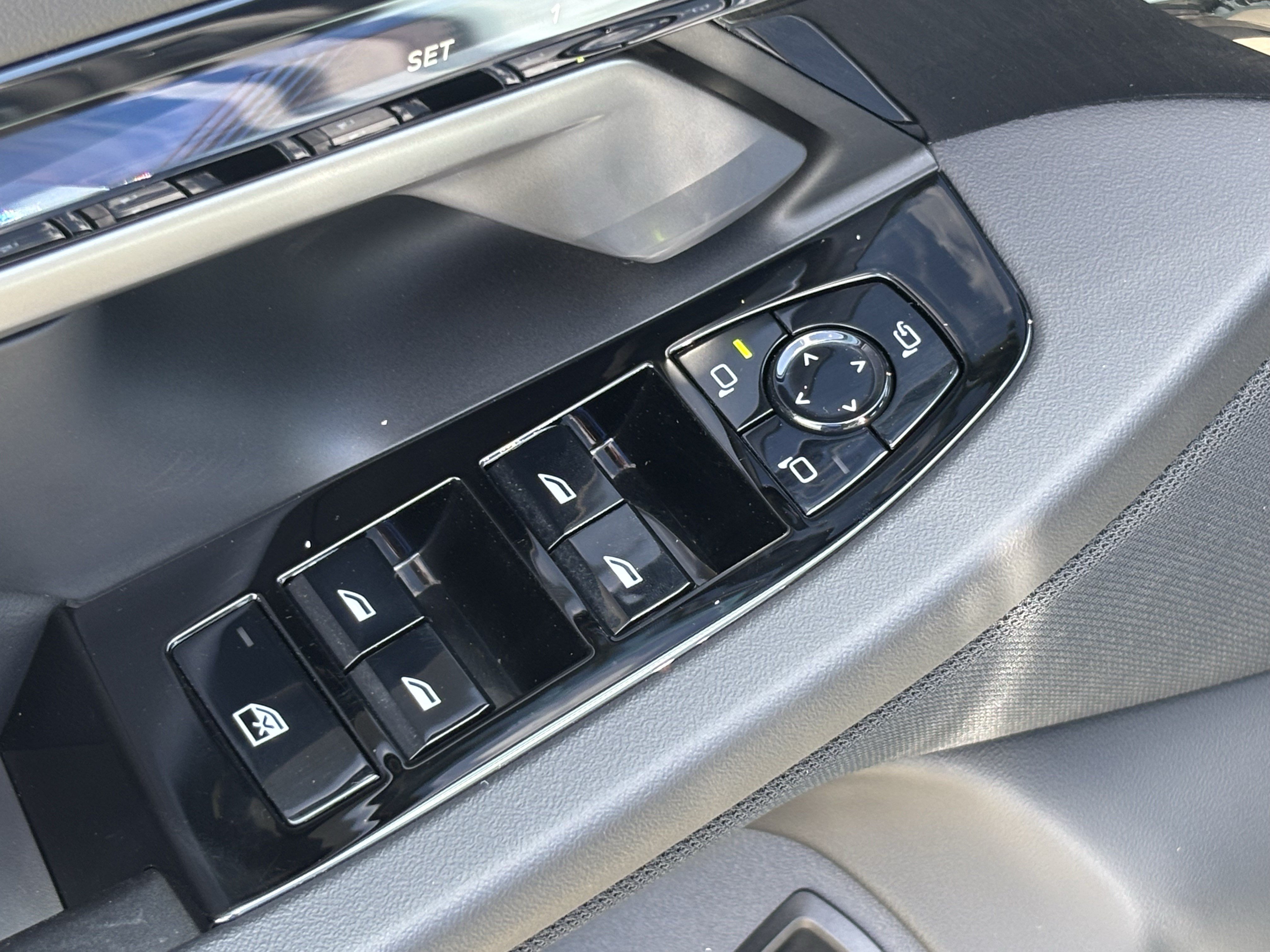 Used 2026 BMW 540i xDrive AWD/4WD image 15