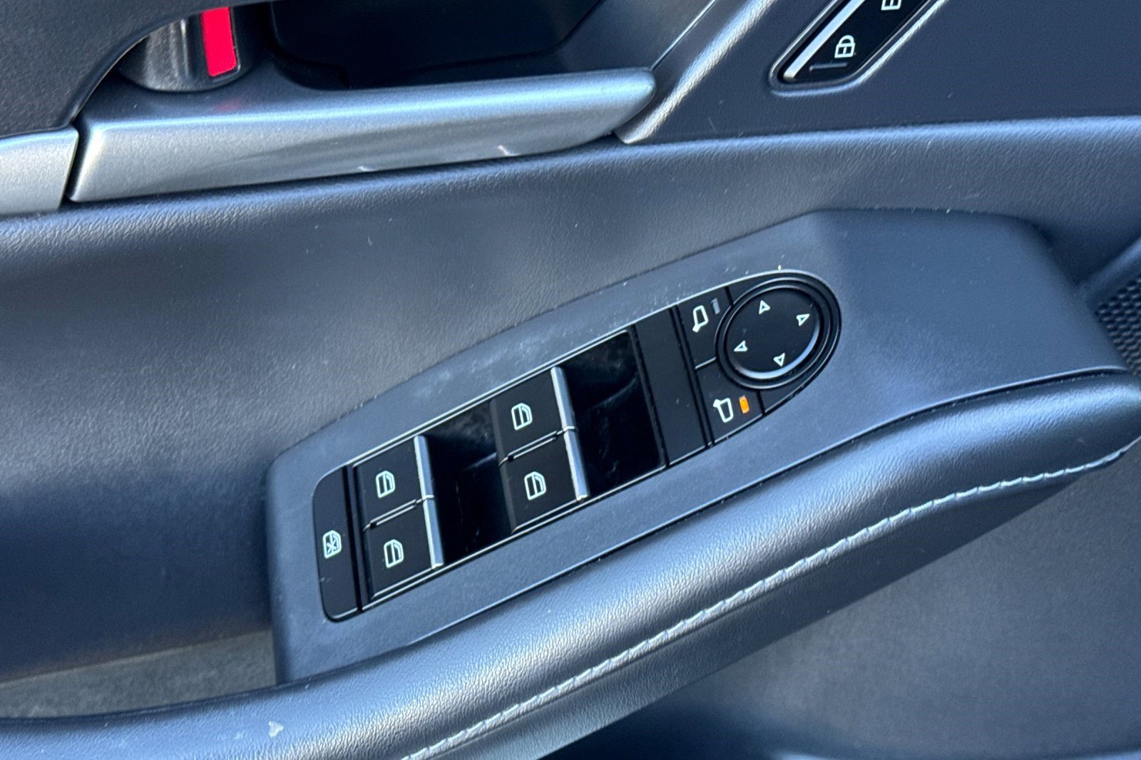 Used 2023 MAZDA CX-30 AWD 2.5 S w/ Select Package image 13