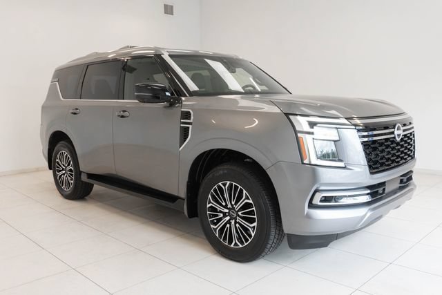 Used 2025 Nissan Armada SL AWD/4WD image 8