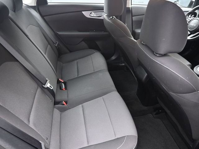 Used 2024 Kia Forte LXS image 31