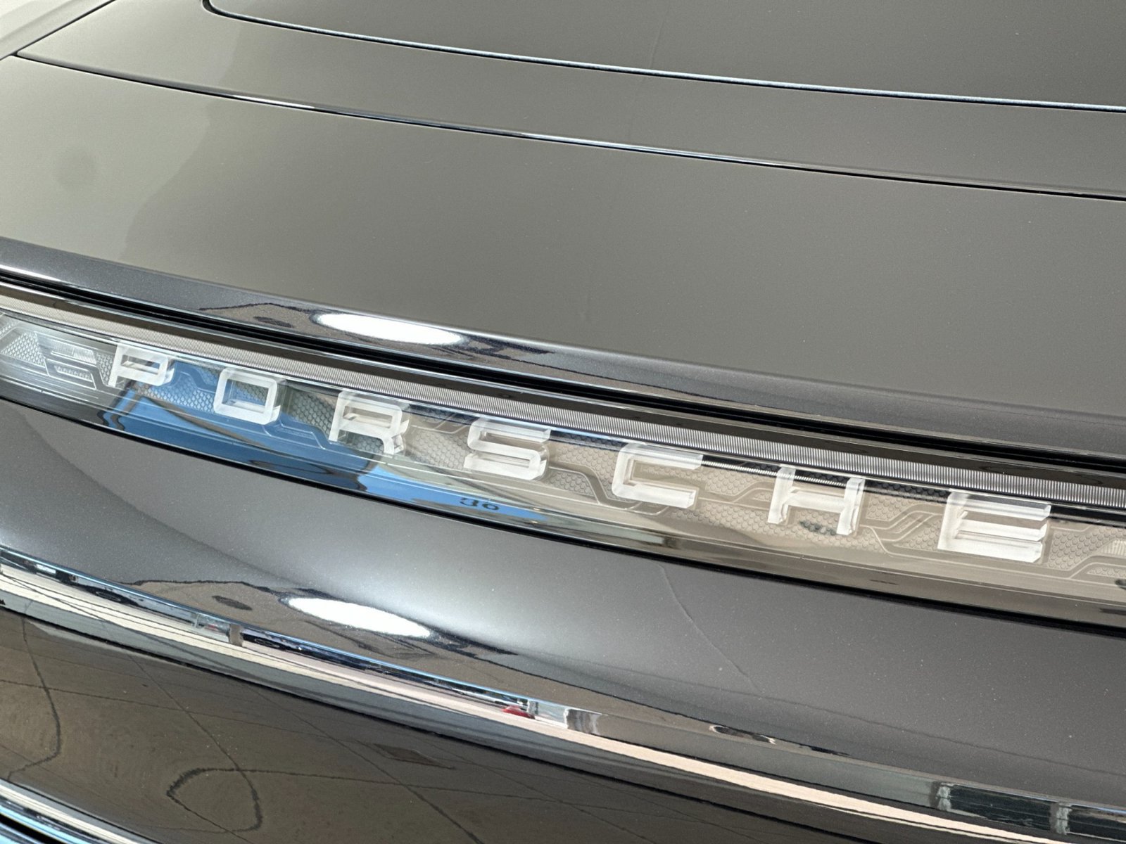 Certified 2024 Porsche Taycan w/ Premium Package RWD image 27