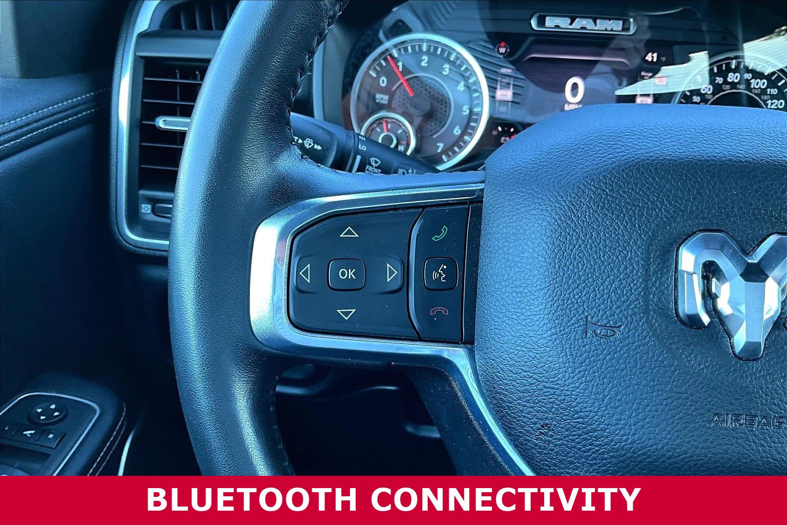 Used 2023 RAM 1500 Laramie AWD/4WD image 10