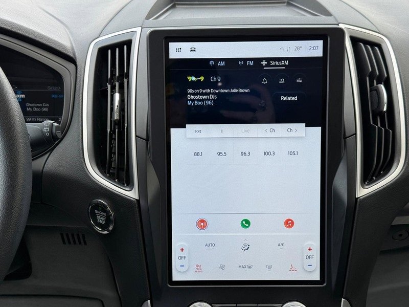 Certified 2024 Ford Edge SEL w/ Convenience Package image 11