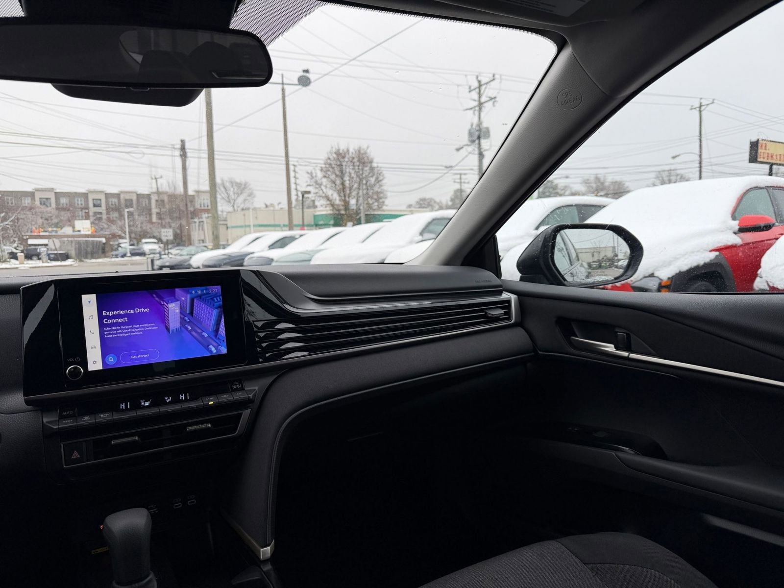 Used 2025 Toyota Camry LE image 34