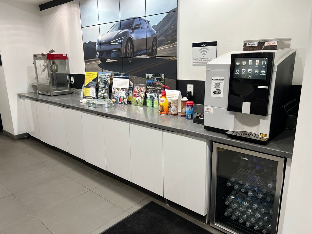 Used 2019 Honda Odyssey EX image 7