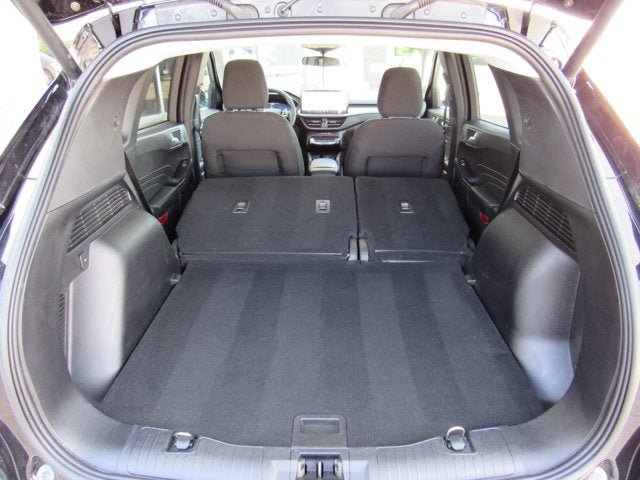 Used 2023 Ford Escape Active w/ Tech Pack #2 AWD/4WD image 33