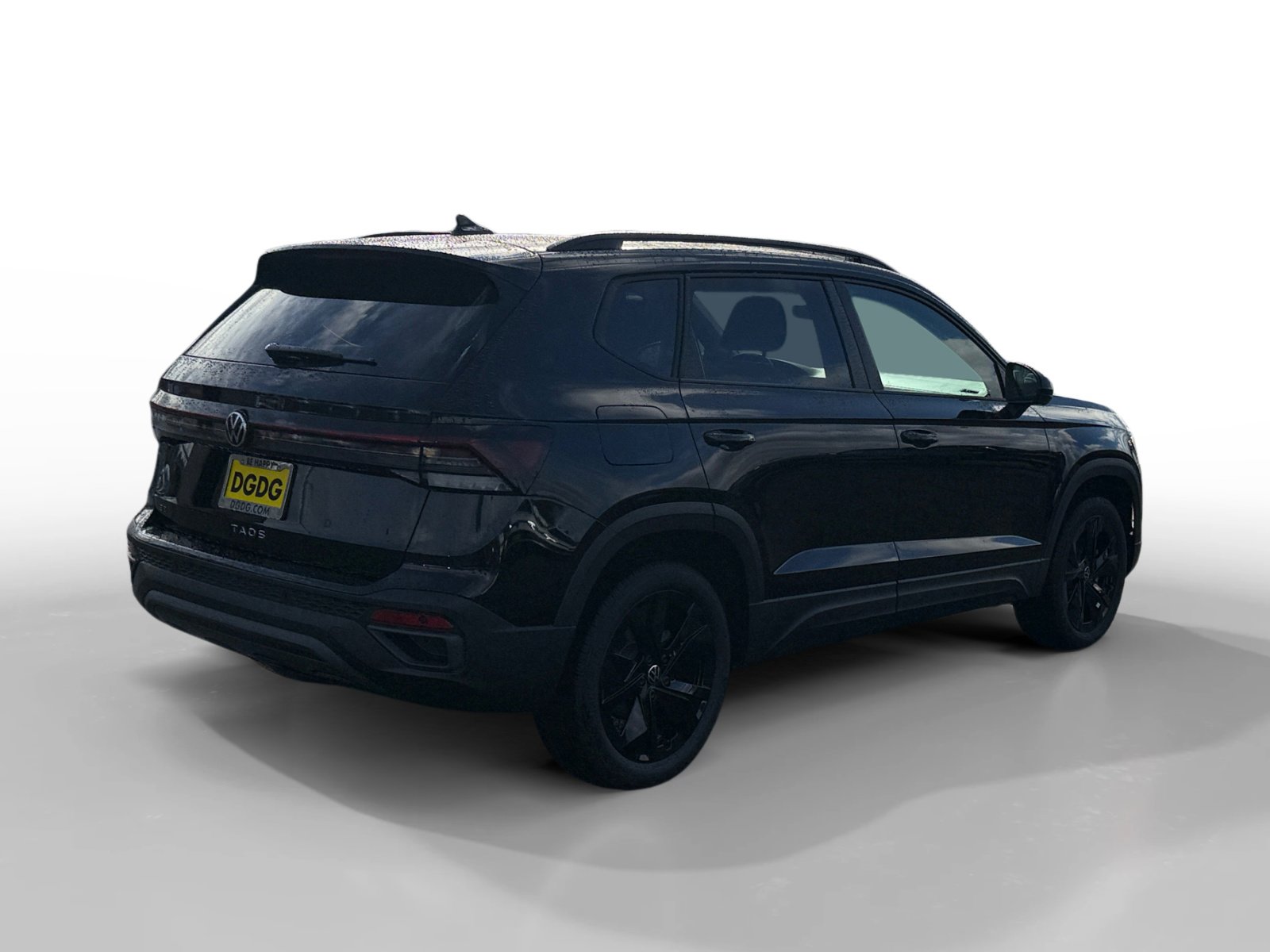 New 2026 Volkswagen Taos SE FWD image 5