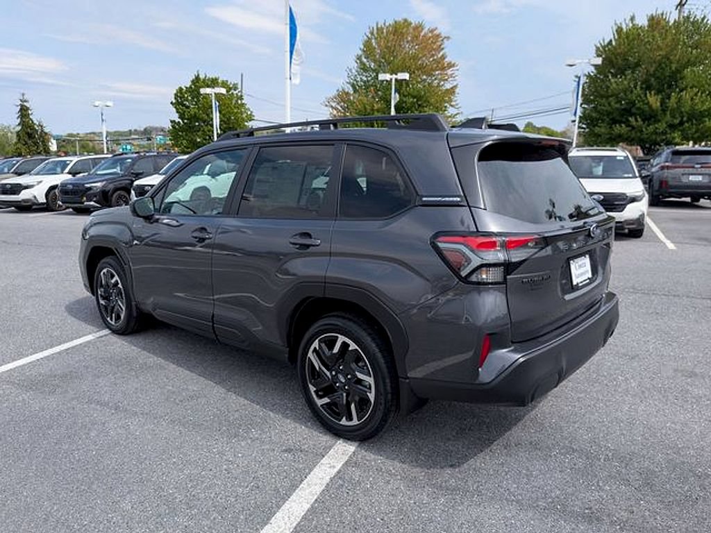 New 2026 Subaru Forester Premium AWD/4WD image 4