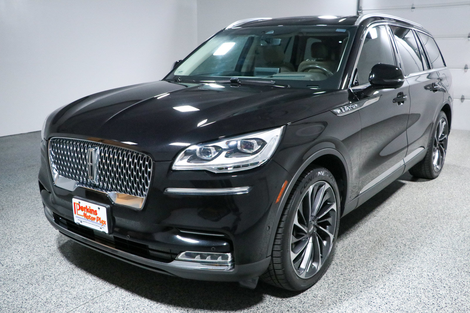 Used 2023 Lincoln Aviator Reserve w/ Equipment Group 201A RWD image 34