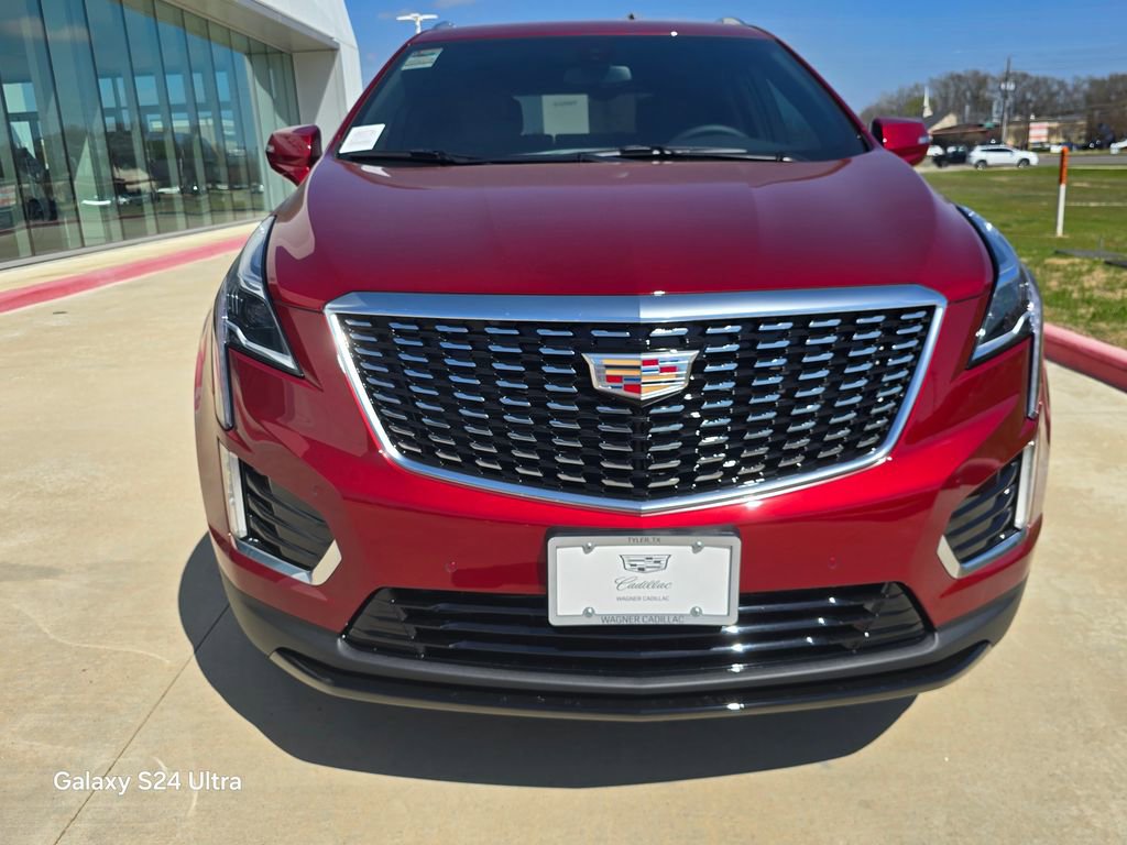 New 2026 Cadillac XT5 Luxury image 7