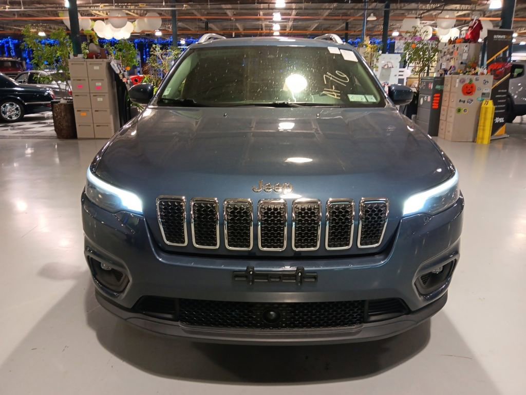 Used 2021 Jeep Cherokee Latitude Lux AWD/4WD image 3