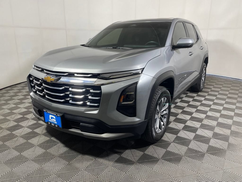 Used 2025 Chevrolet Equinox LT AWD/4WD image 4