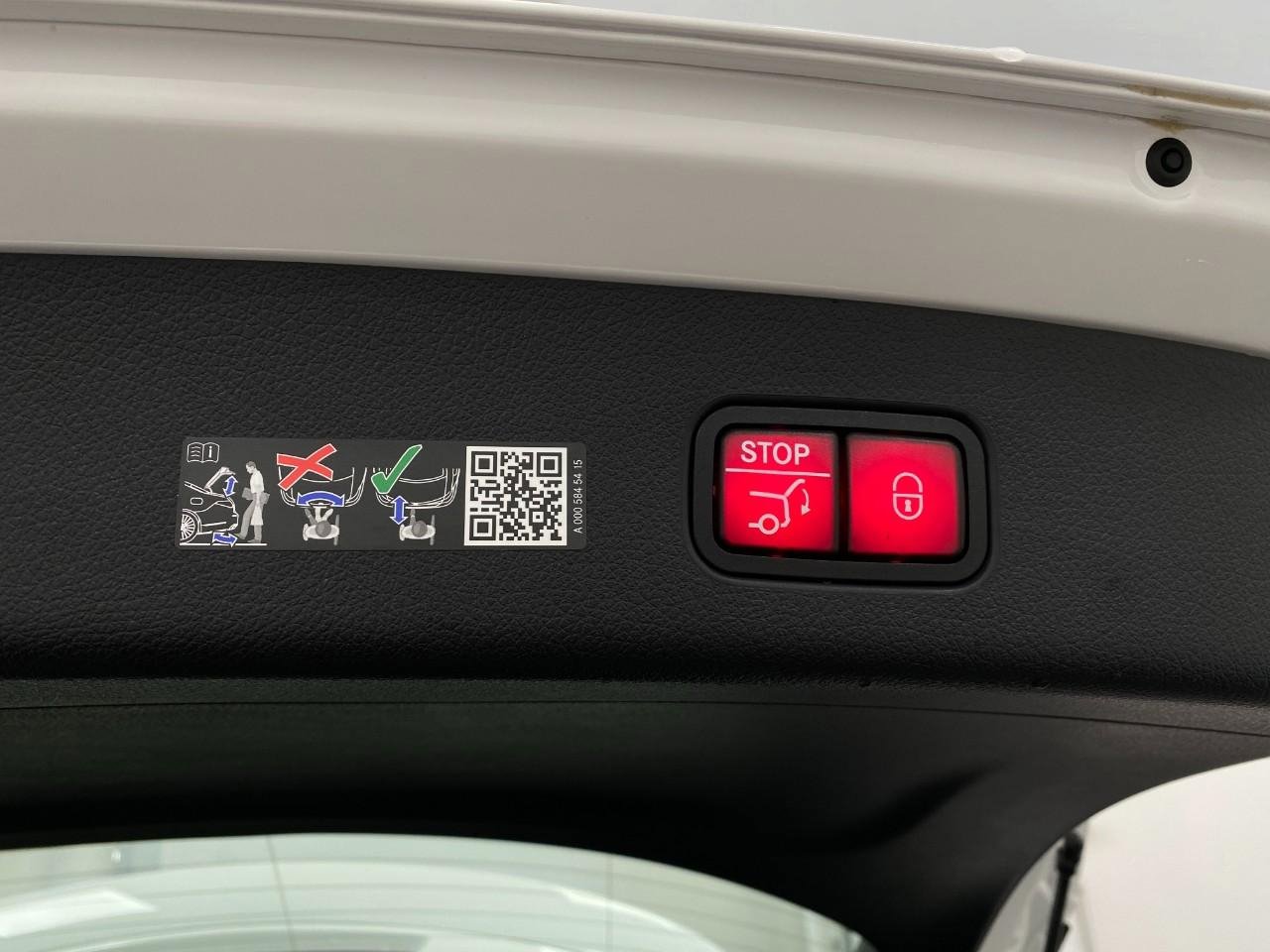 New 2026 Mercedes-Benz GLC 43 AMG 4MATIC image 7