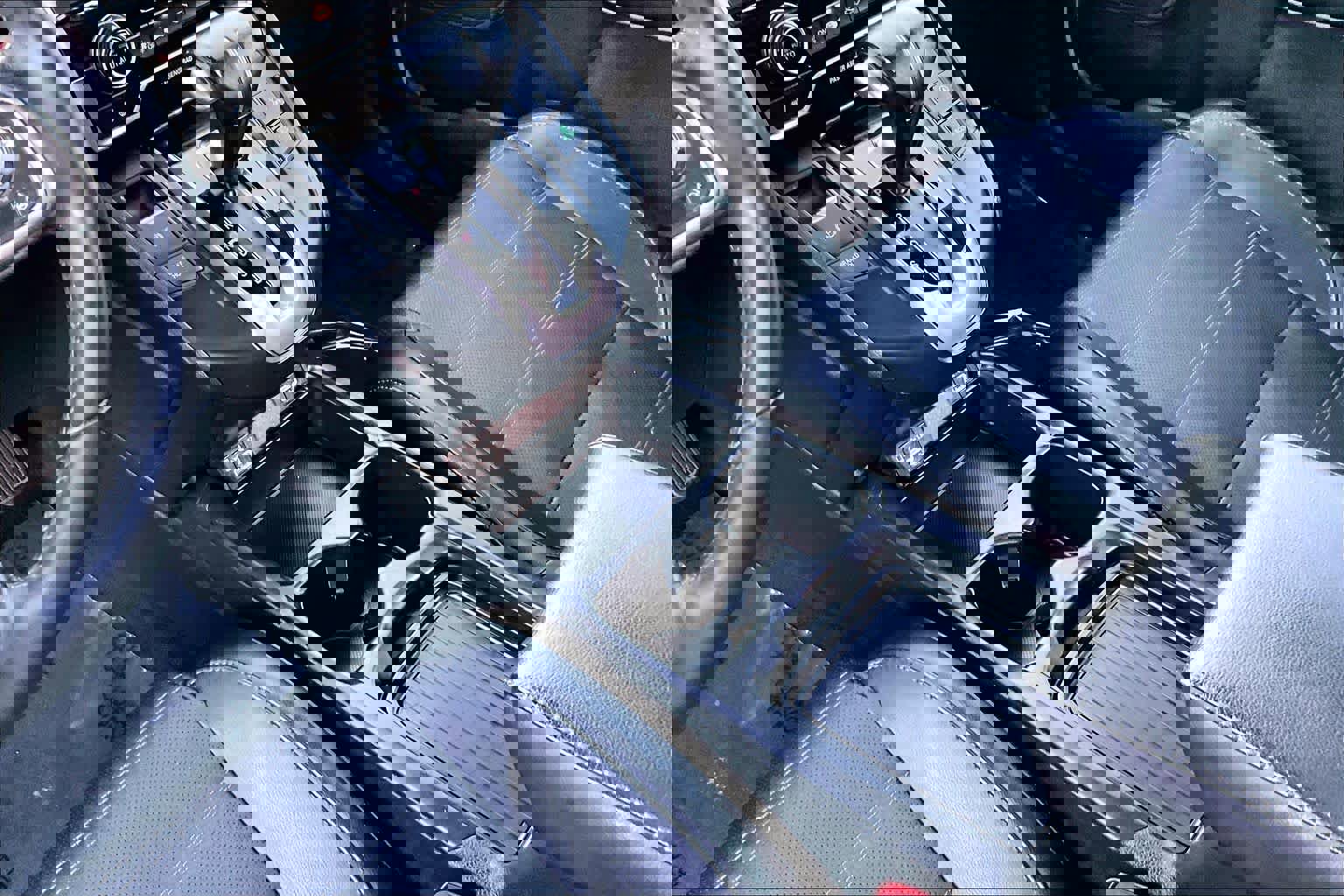 Used 2020 Honda CR-V EX-L image 16