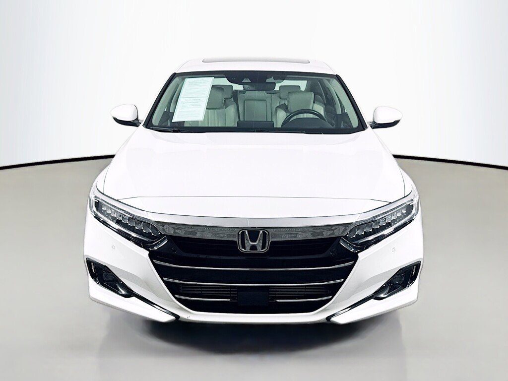 Used 2021 Honda Accord Touring image 8