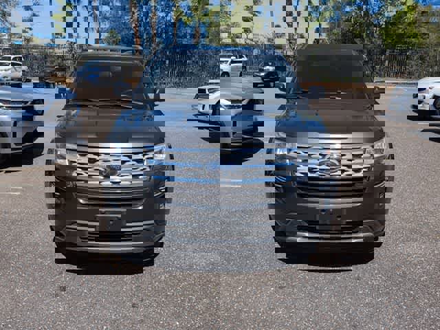 Used 2019 Ford Explorer XLT w/ Class III Trailer Tow Package FWD image 3