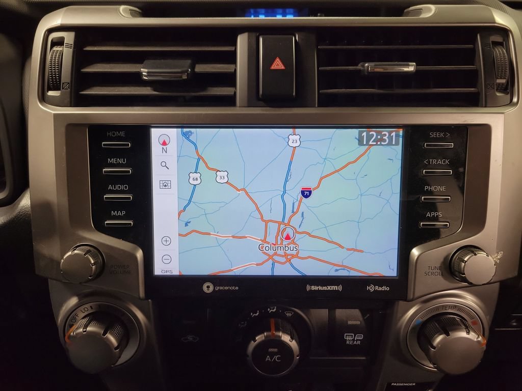 Used 2020 Toyota 4Runner SR5 AWD/4WD image 19