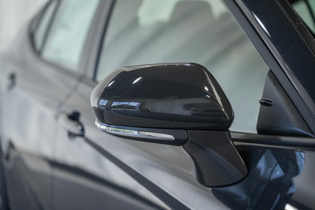 New 2026 Toyota Camry SE FWD image 13
