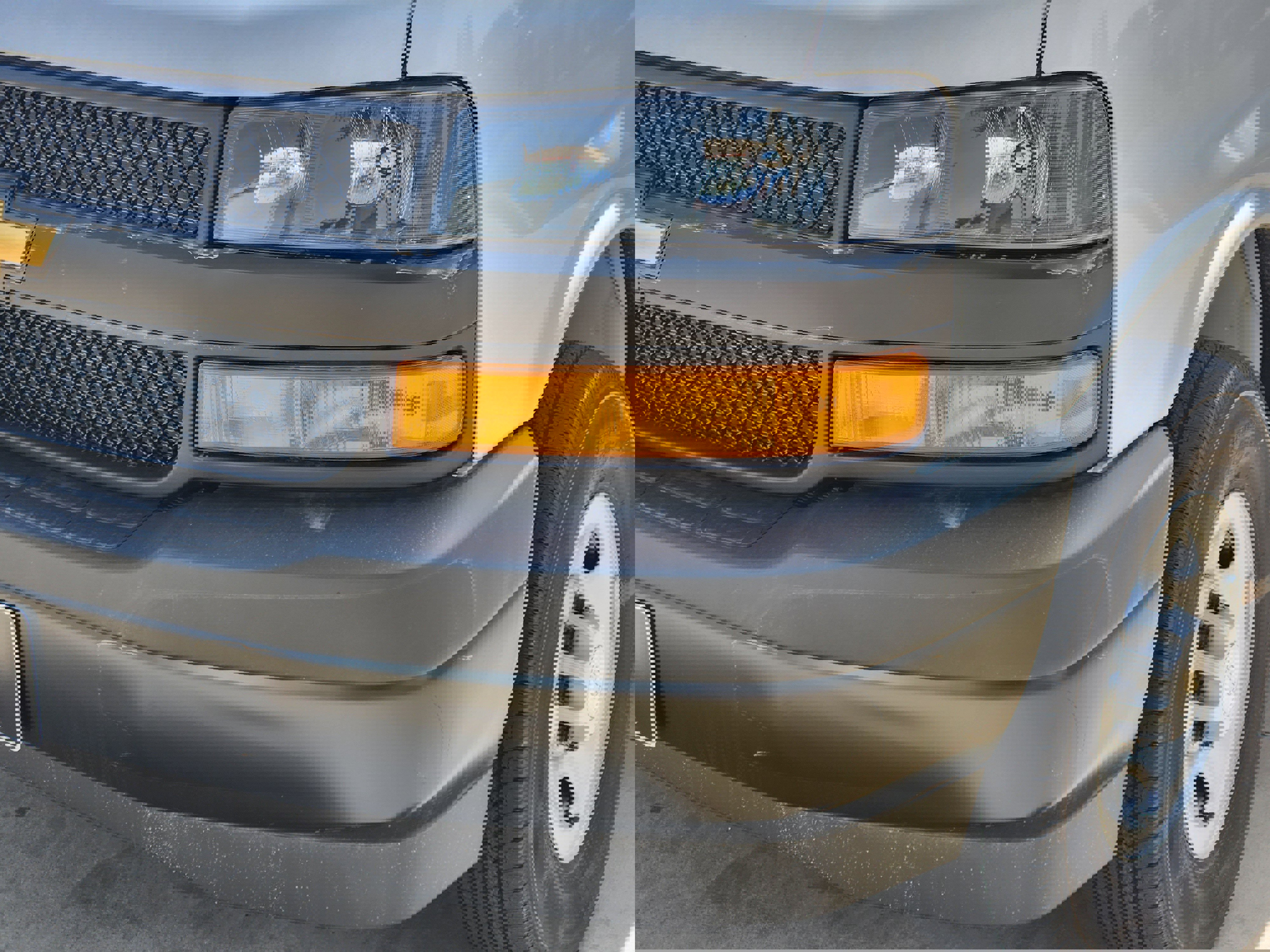 New 2025 Chevrolet Express 2500 w/ Driver Convenience Package image 15