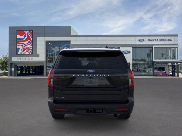 New 2026 Ford Expedition Active image 5