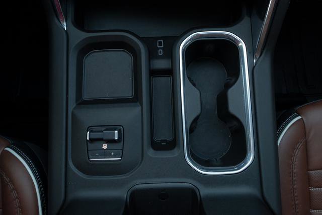 Used 2025 GMC Sierra 2500 Denali Ultimate image 26