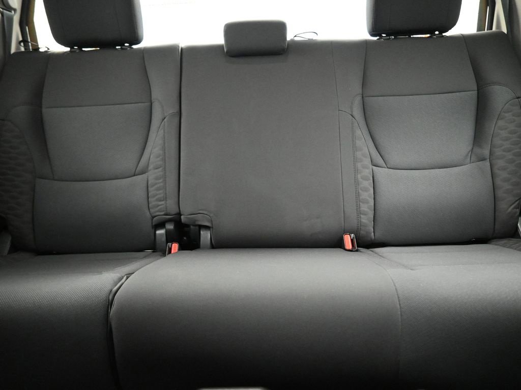 Used 2022 Toyota Tundra SR5 w/ SR5 Convenience Package image 36