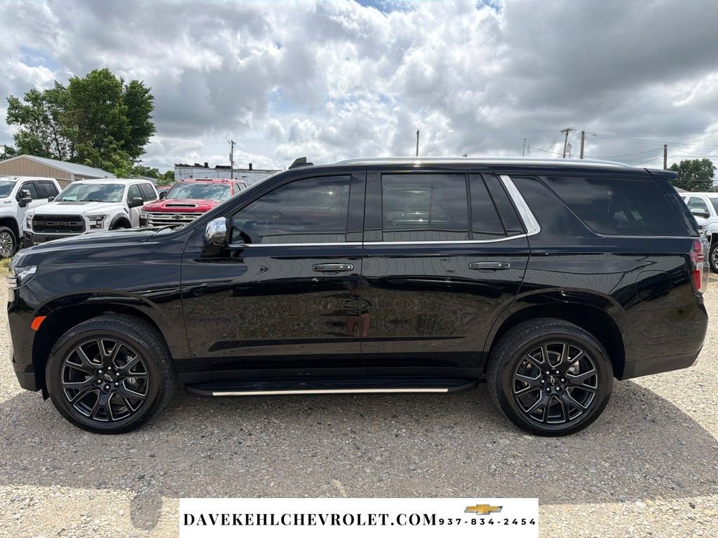 Used 2024 Chevrolet Tahoe Premier w/ Premium Package 2 AWD/4WD image 2