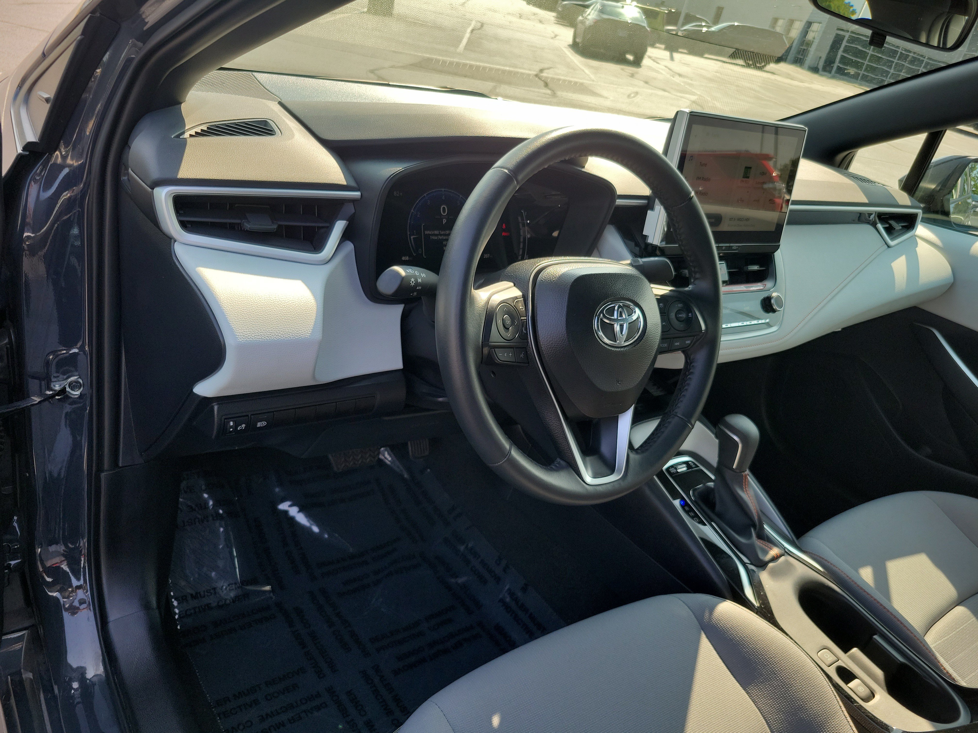 Used 2025 Toyota Corolla FX w/ Convenience Package FWD image 19