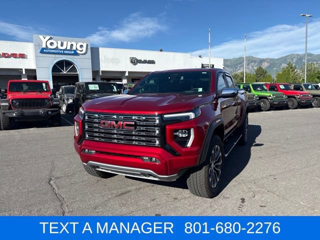 Used 2025 GMC Canyon Denali AWD/4WD image 2