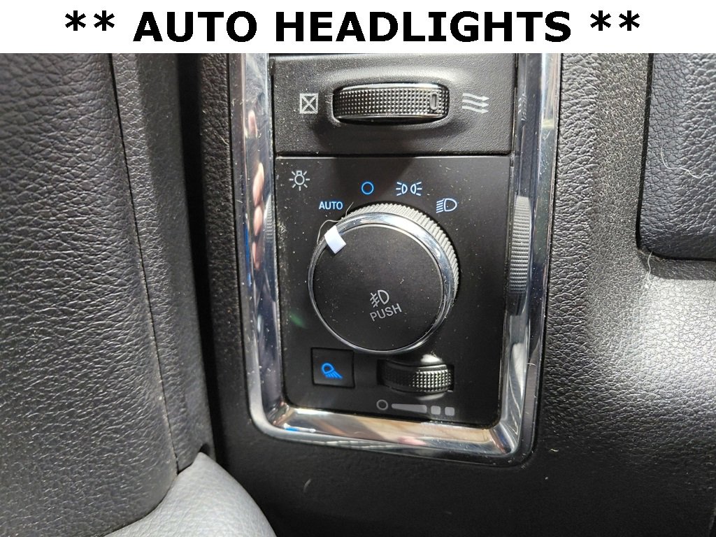 Certified 2018 RAM 1500 Laramie image 15