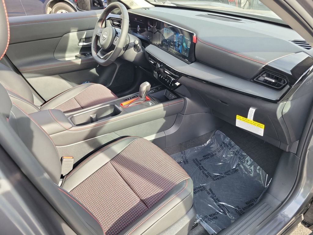 New 2026 Nissan Kicks SR w/ SR Premium Package image 11