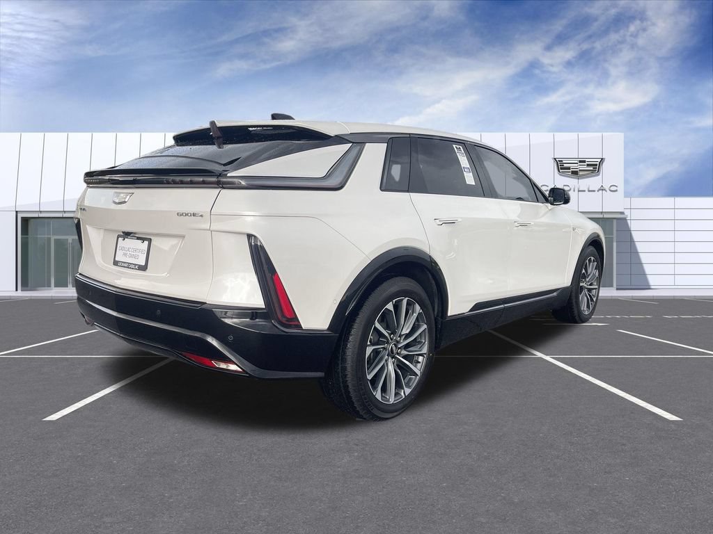 Certified 2024 Cadillac Lyriq Sport AWD/4WD image 8