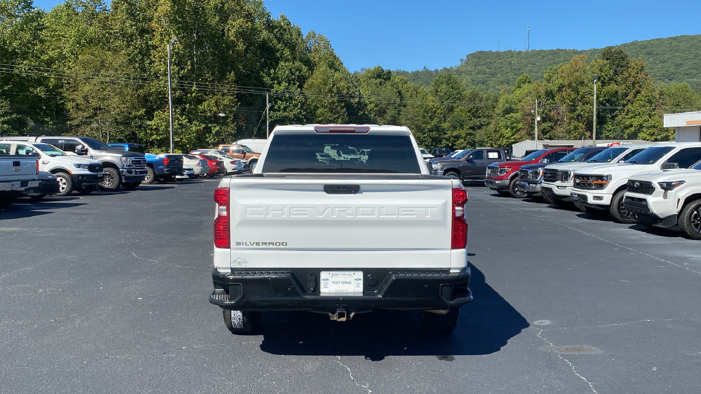 Used 2021 Chevrolet Silverado 1500 W/T w/ WT Value Package AWD/4WD image 6