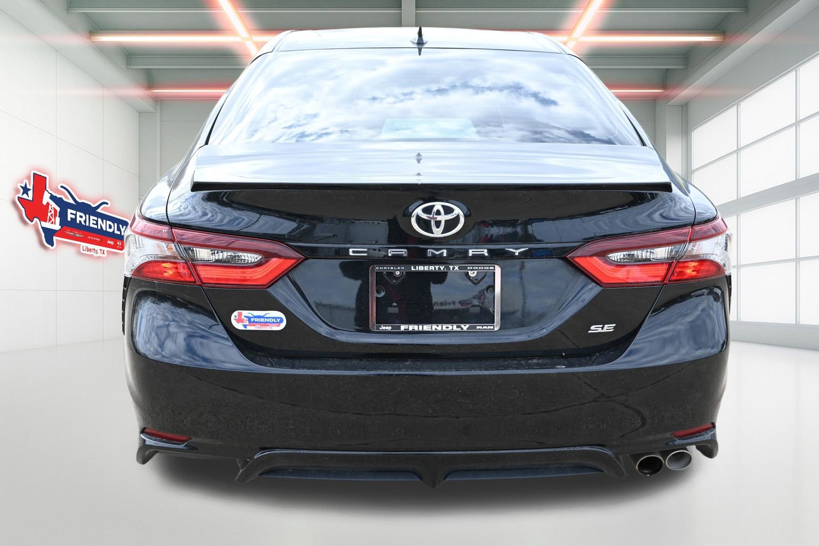 Used 2023 Toyota Camry SE image 26