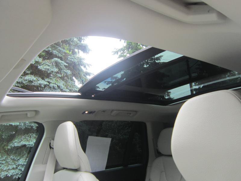 Used 2019 Volvo XC90 T6 Momentum w/ Protection Package Premier AWD/4WD image 7