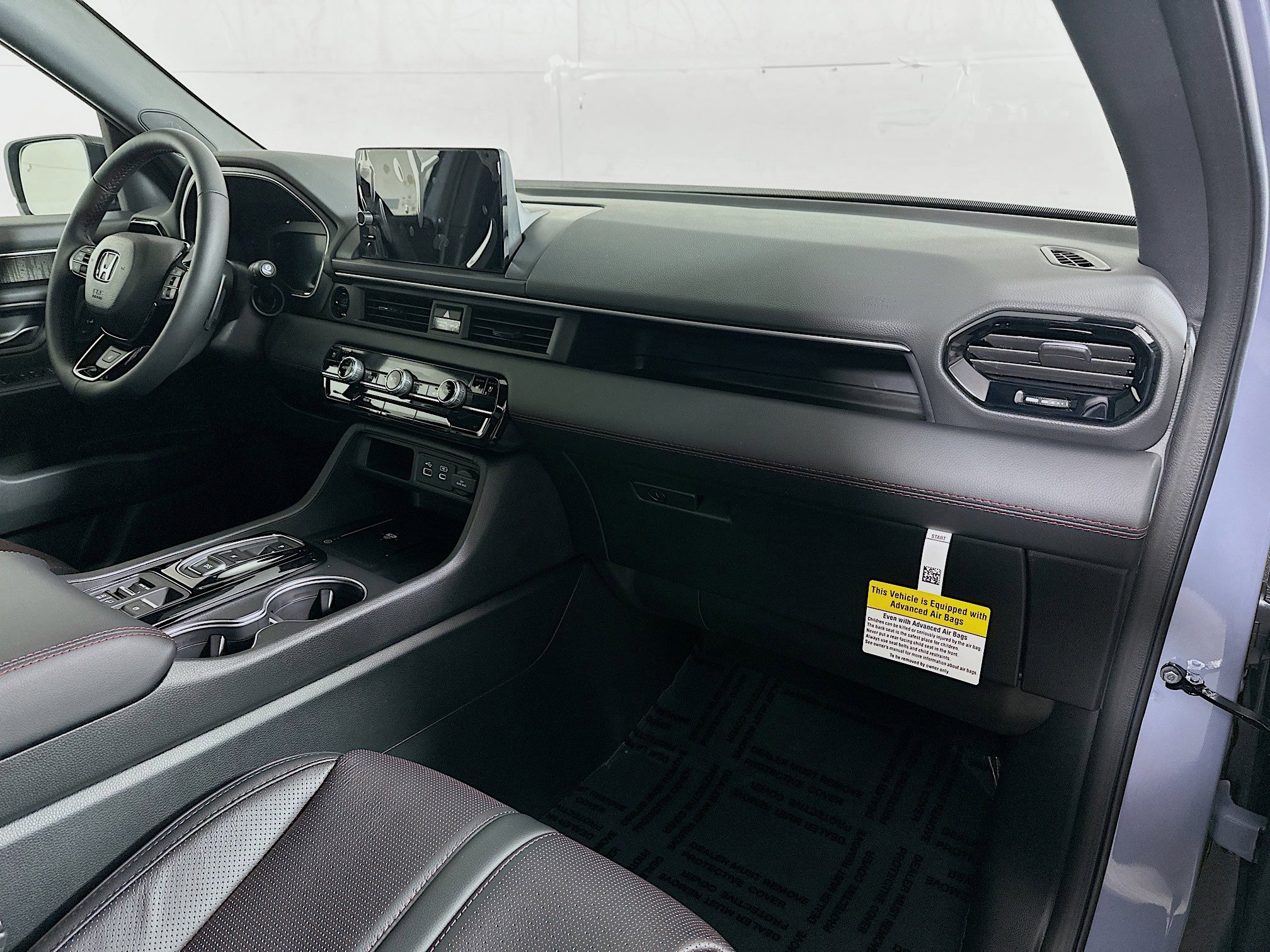 New 2025 Honda Pilot Black Edition image 31