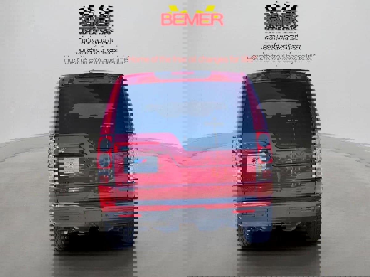 Used 2013 Land Rover LR4 HSE image 4