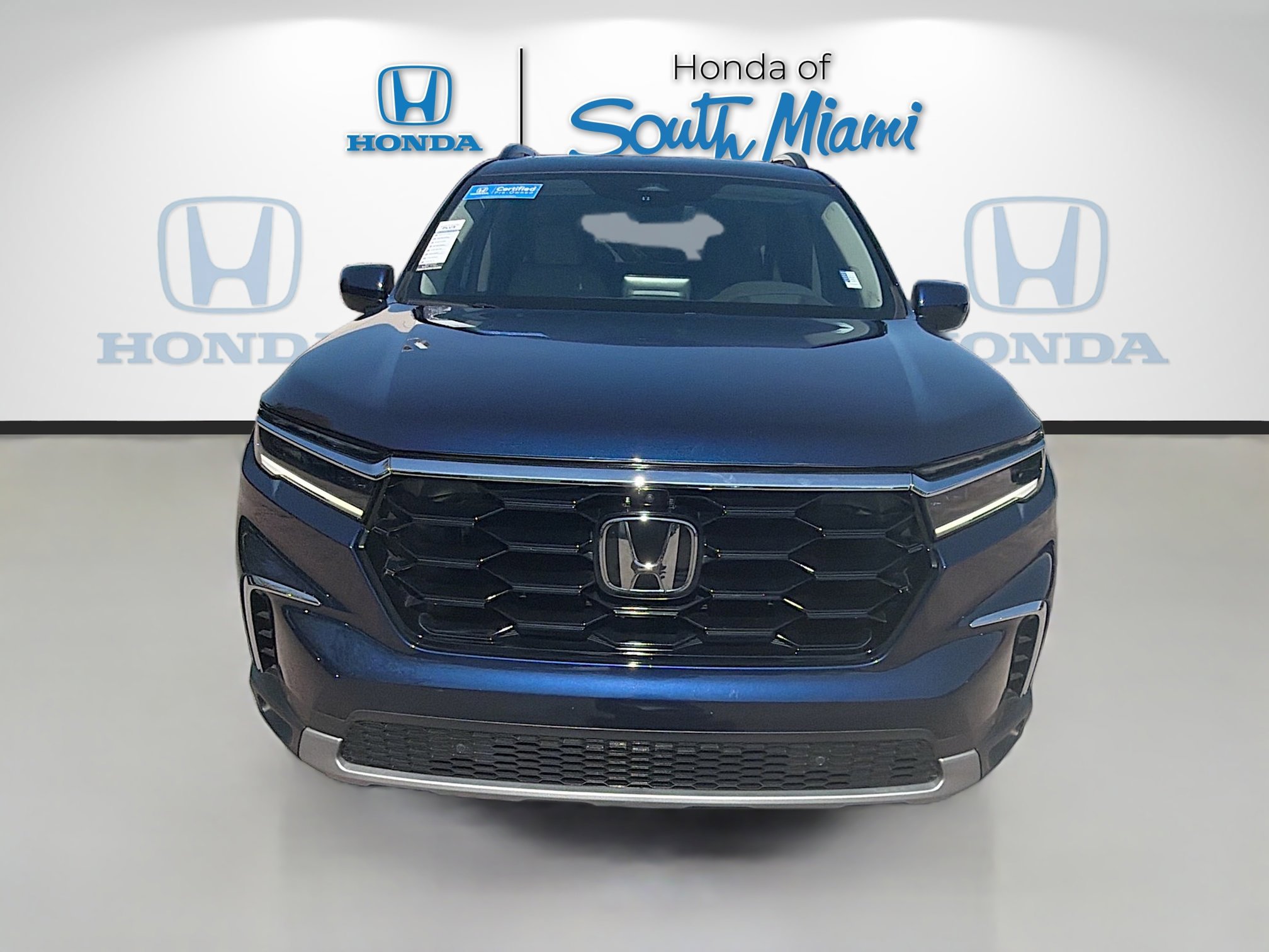 Certified 2023 Honda Pilot Elite image 2