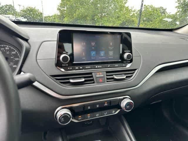 Used 2022 Nissan Altima 2.5 S FWD image 8