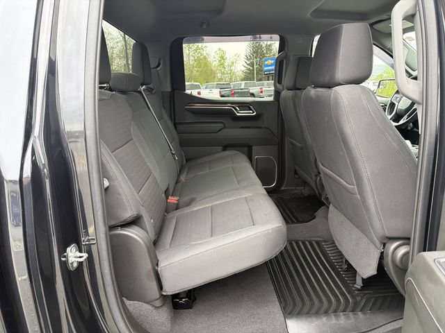 Used 2023 Chevrolet Silverado 1500 LT AWD/4WD image 28