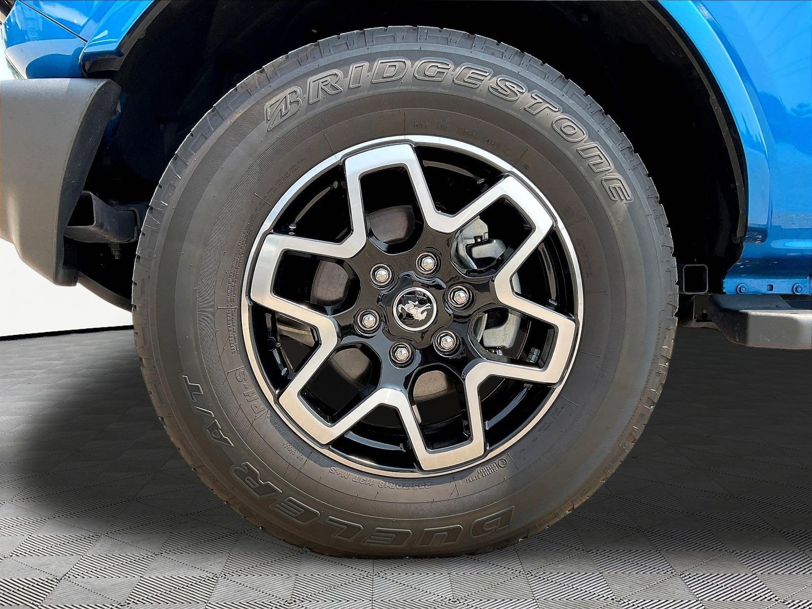 Used 2024 Ford Bronco Outer Banks AWD/4WD image 34