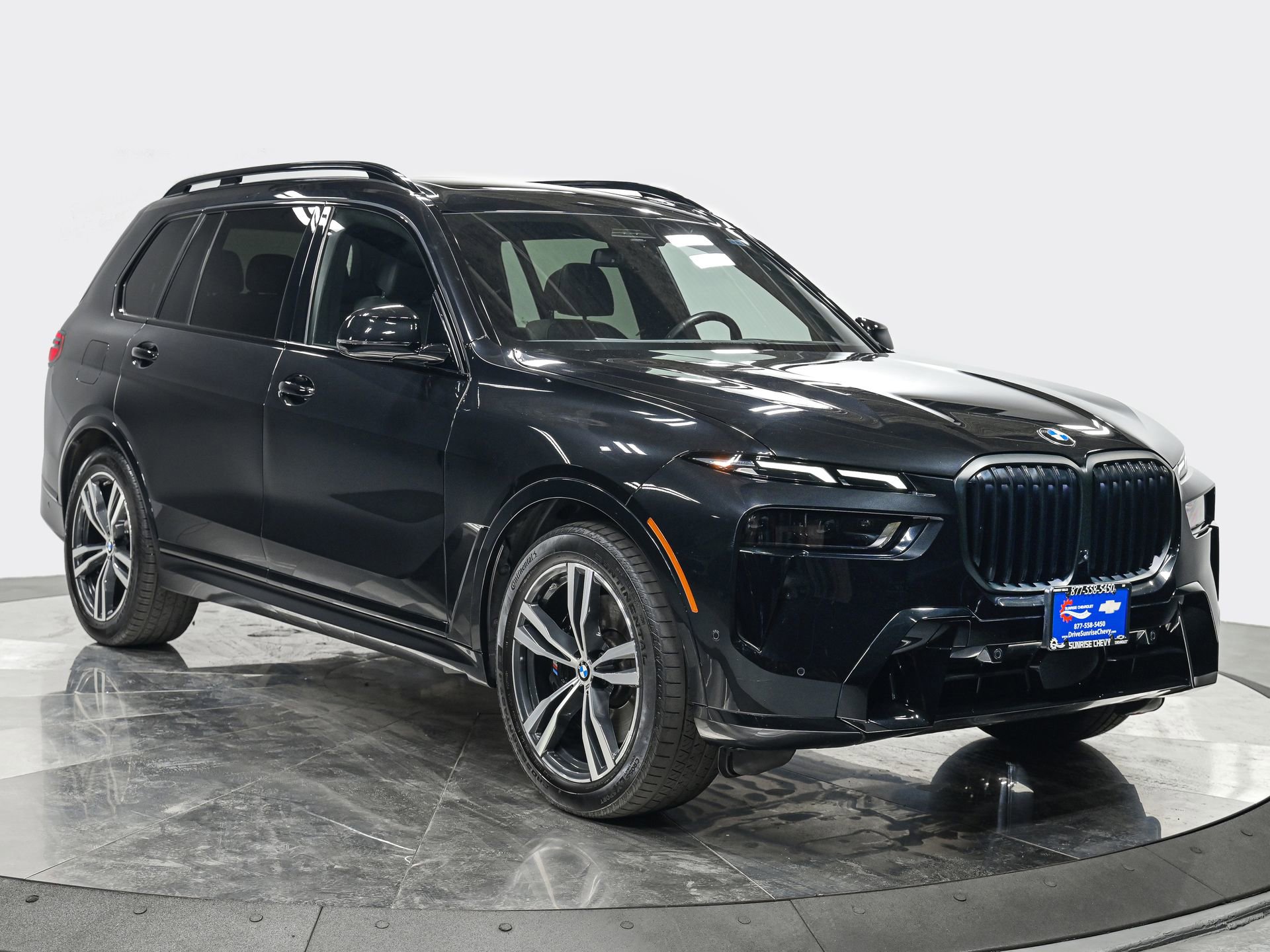 Used 2023 BMW X7 xDrive40i w/ Executive Package image 9