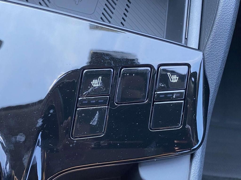 New 2025 Kia Sportage EX image 25