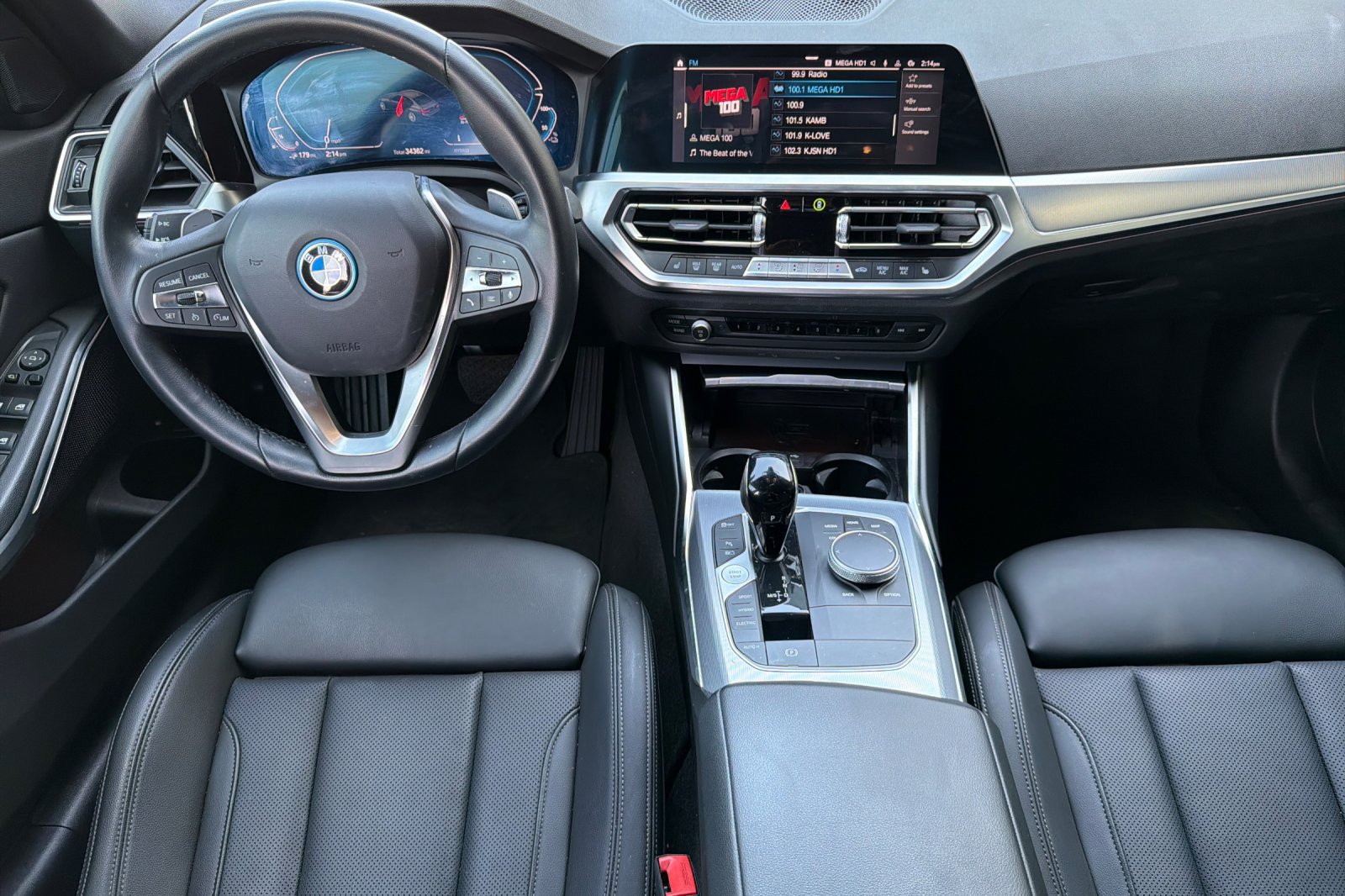 Used 2022 BMW 330e w/ Driving Assistance Package RWD image 10