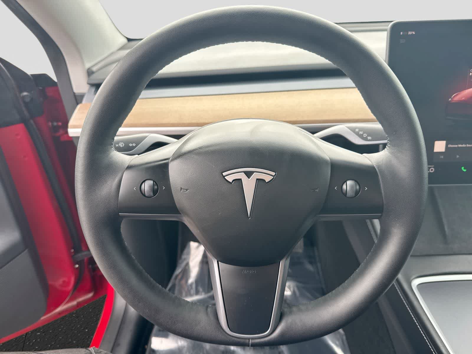 Used 2023 Tesla Model Y Long Range AWD/4WD image 27