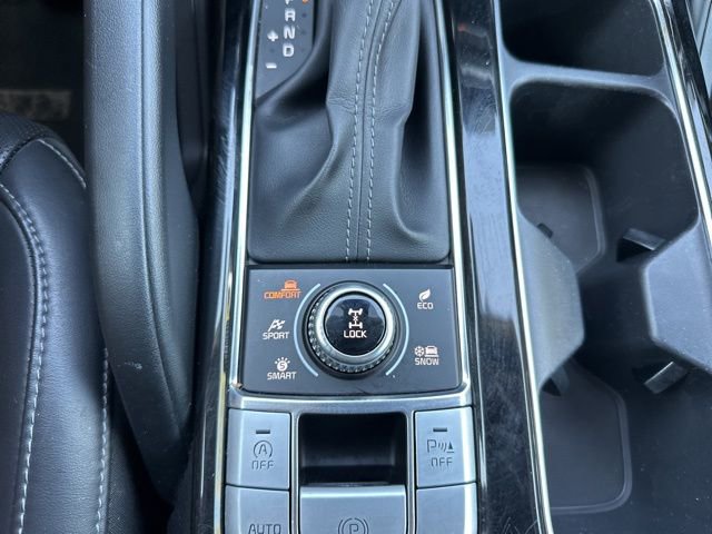 Used 2022 Kia Telluride LX image 10