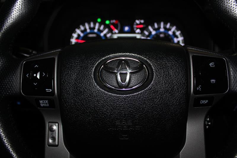 Used 2017 Toyota 4Runner SR5 Premium w/ Convenience Package AWD/4WD image 17