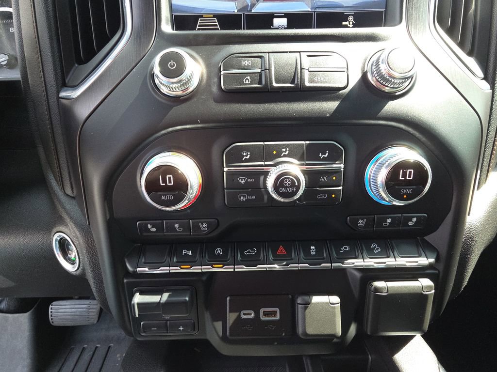 Used 2020 GMC Sierra 1500 AT4 w/ AT4 Premium Package image 25